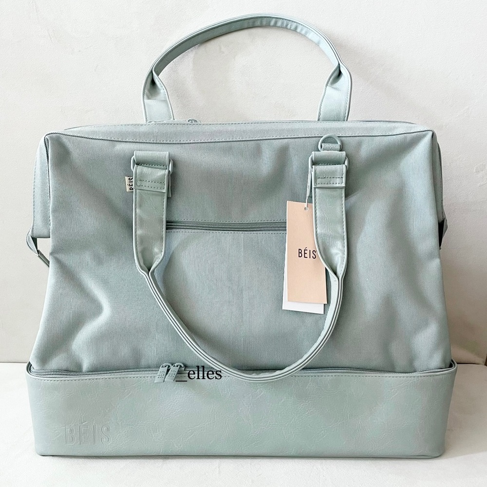 NWT Slate Beis Weekender (full-size)